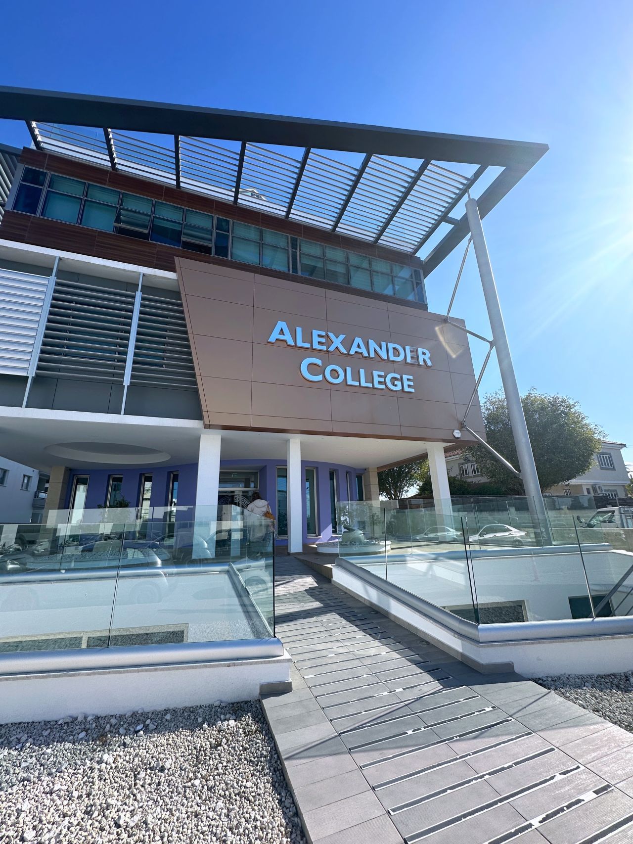 alexander_college_larnaca_veronika_zachova.jpg